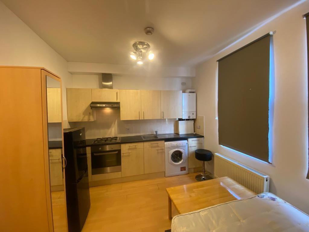 Golders Way Rooms London Luaran gambar
